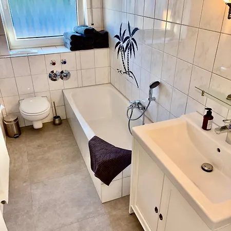 Relaxstay - Balkon - Smart-tv - Wifi * Dielheim